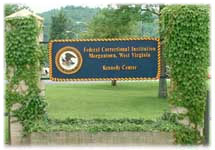 Former federal CO admits to taking bribes